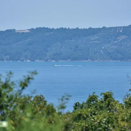 Apartamento Four-bedroom Kastel Luksic With Sea View 06